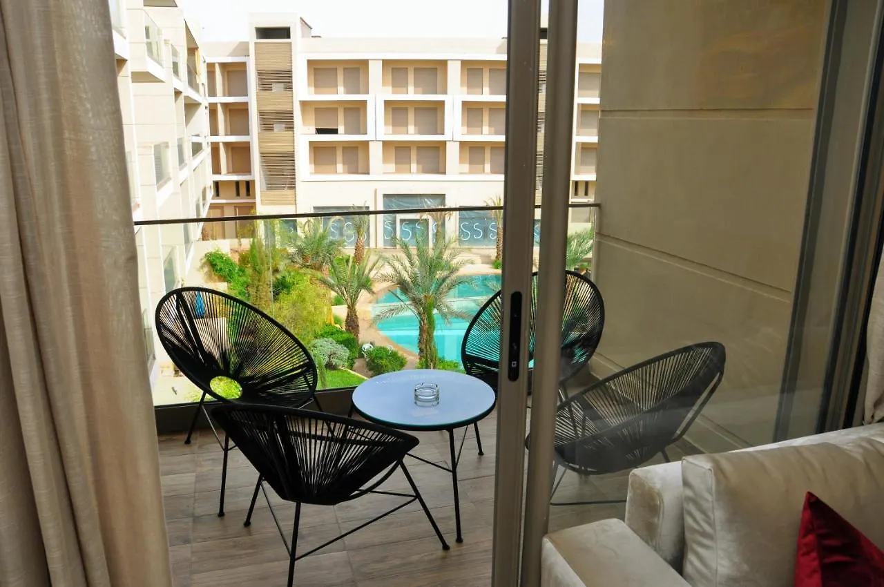 Apartment Royal Deluxe Diamond - Marrakech, Luxe Pool View